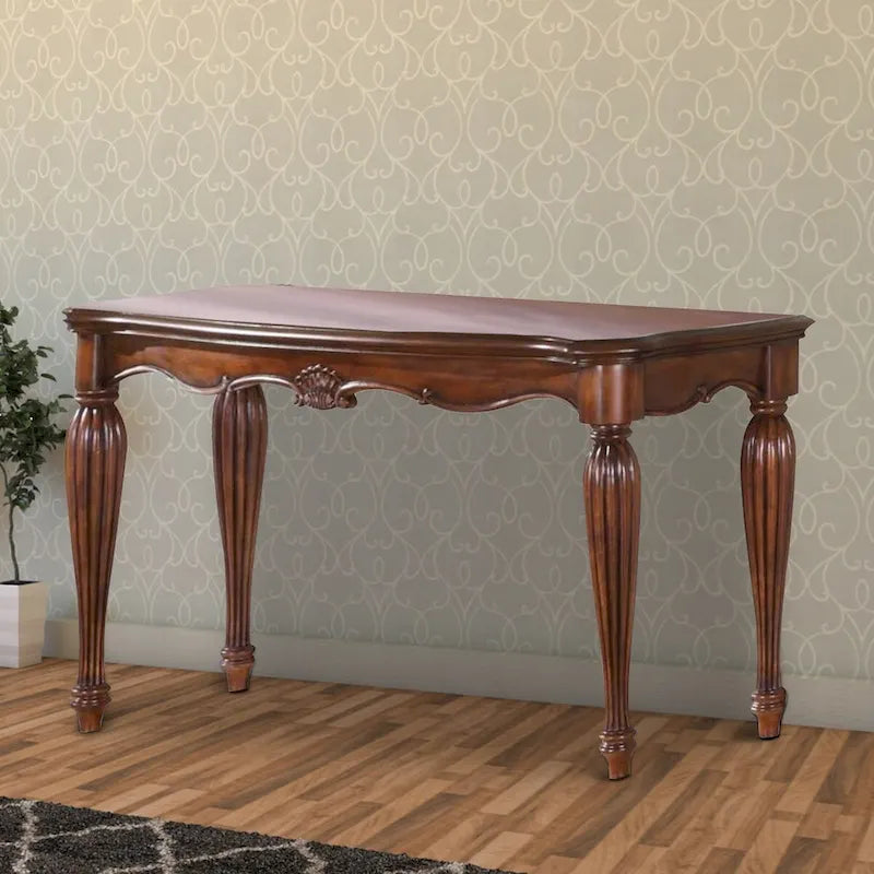Table basse en bois sculpté, brun cerise